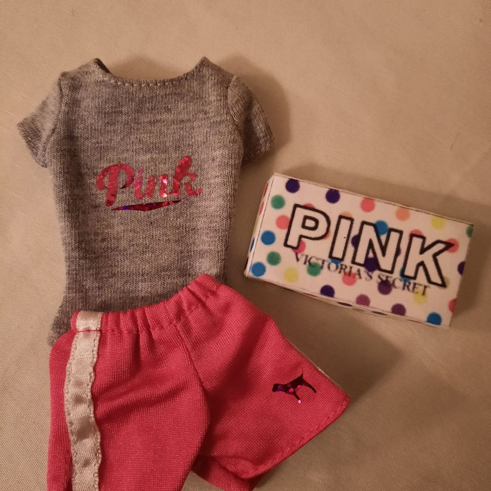 Barbie Clothes